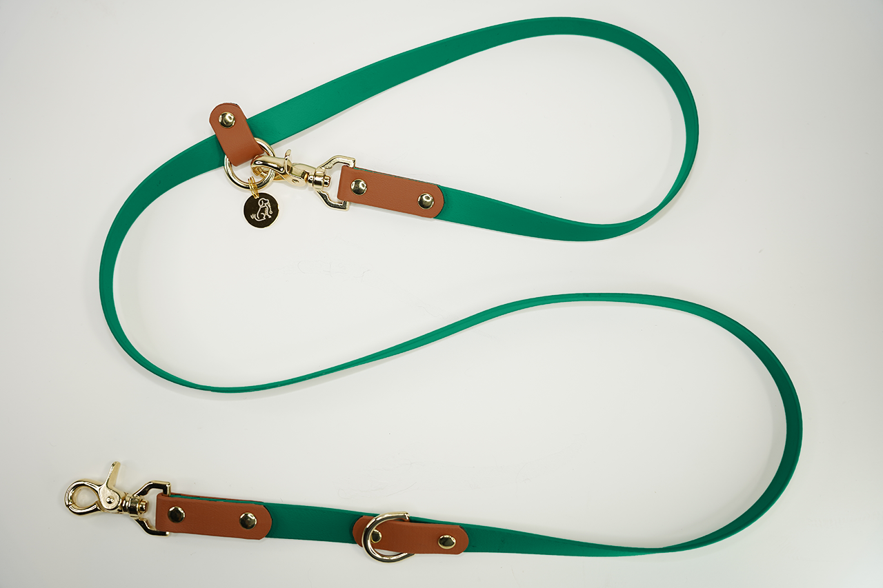 #色_エメラルドグリーン