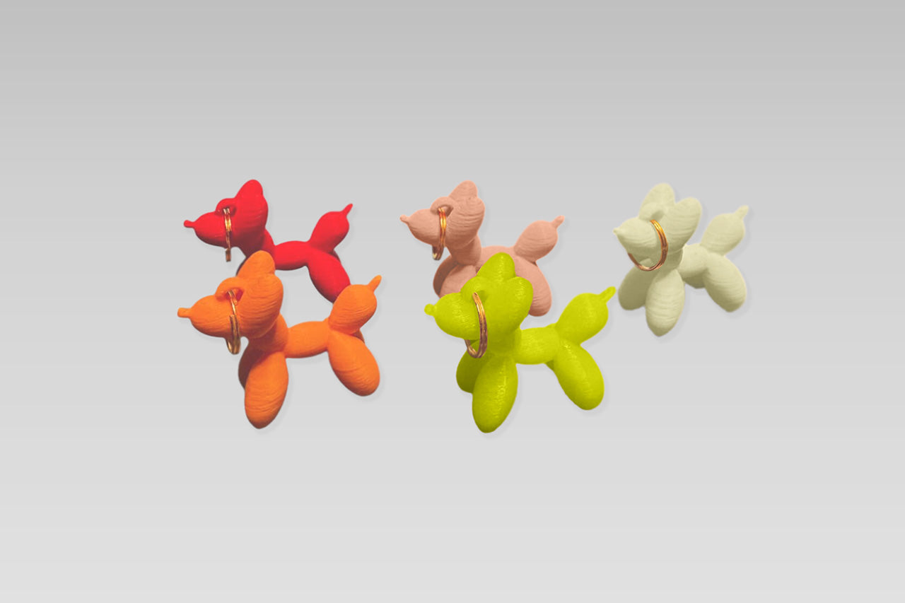 Balloon dog charm
